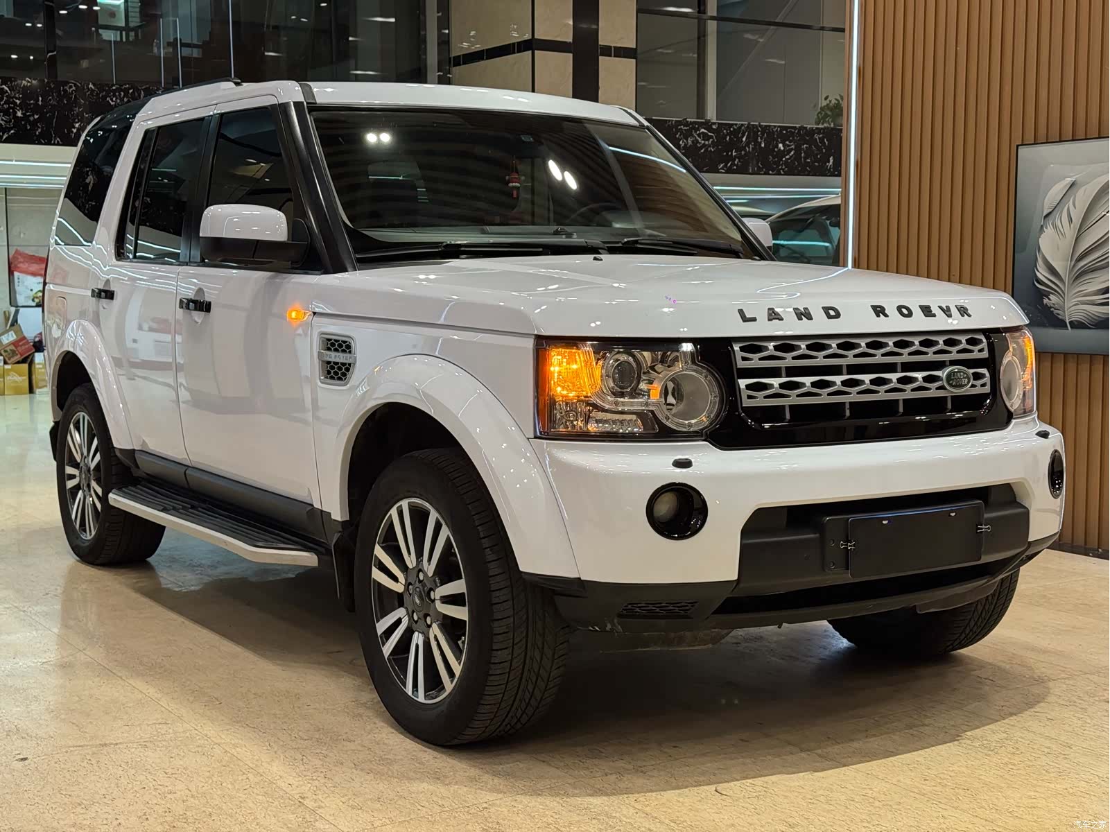 Land Rover Discovery, 2012 3
