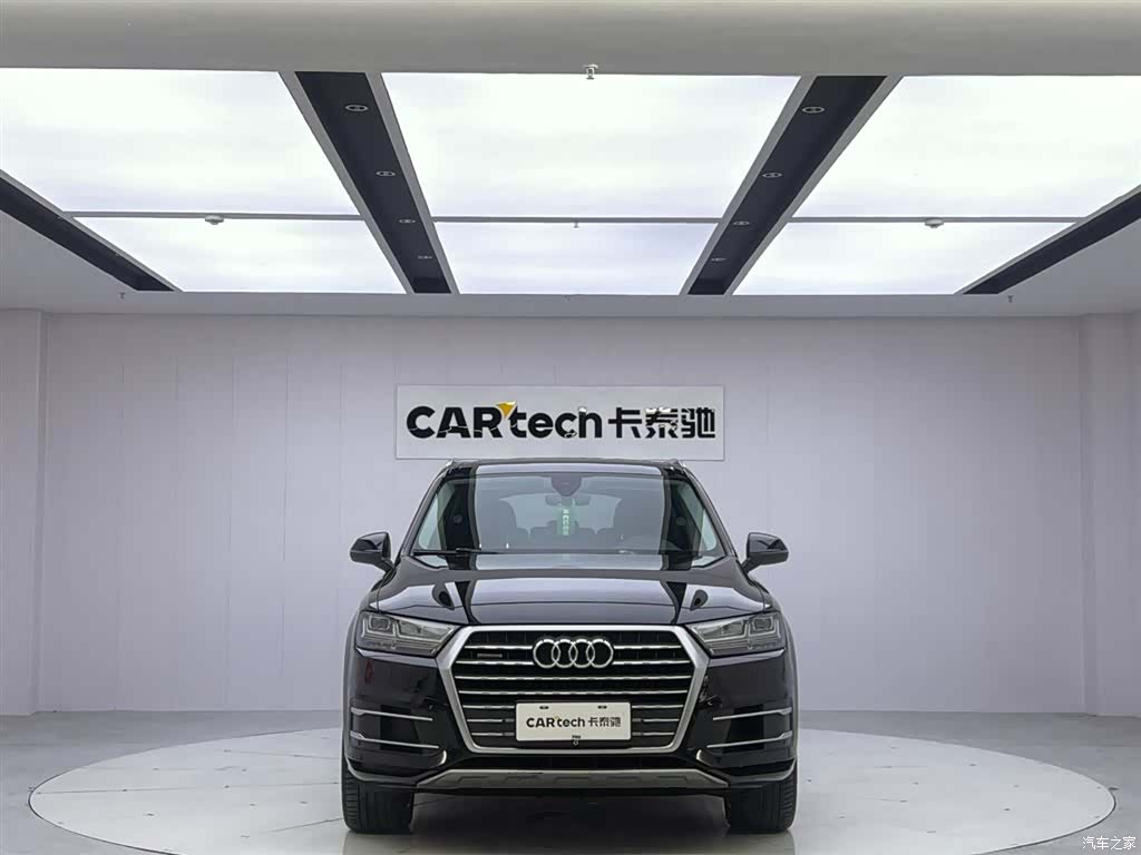Audi Q7, 2019 8