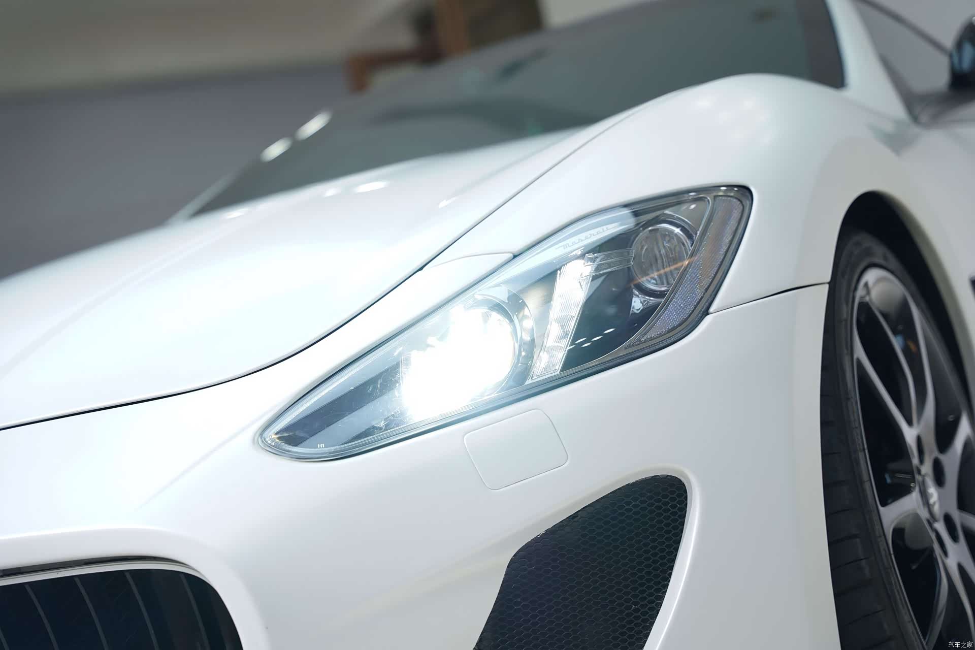 Maserati GranTurismo, 2014 8