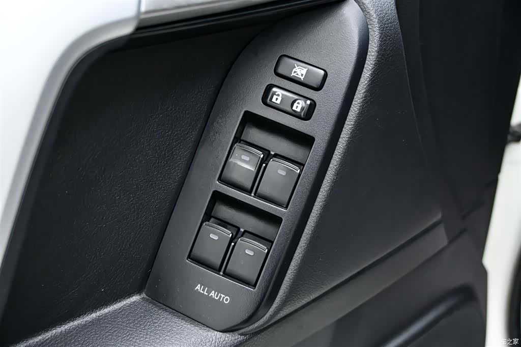 Toyota Prado, 2019 23