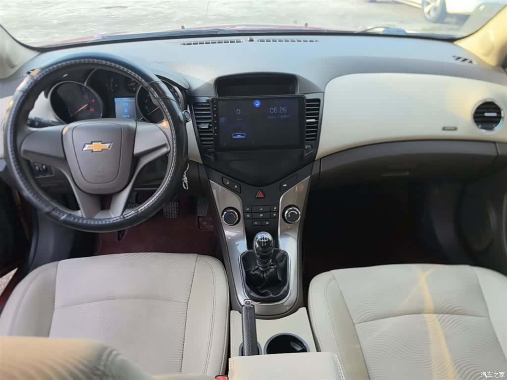 Chevrolet SE, 2016 10