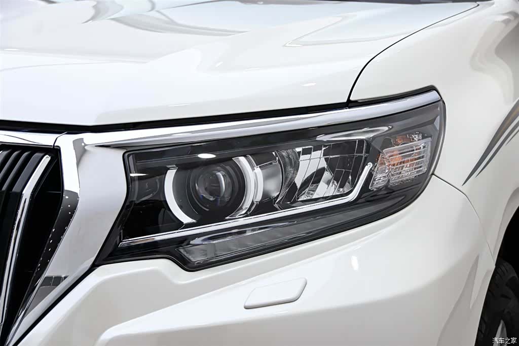 Toyota Prado, 2019 10