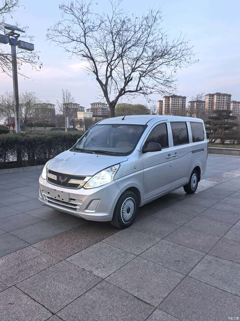 Wuling V, 2017 1