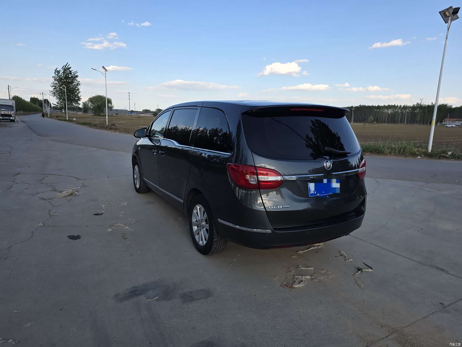 Buick GL8, 2019 7