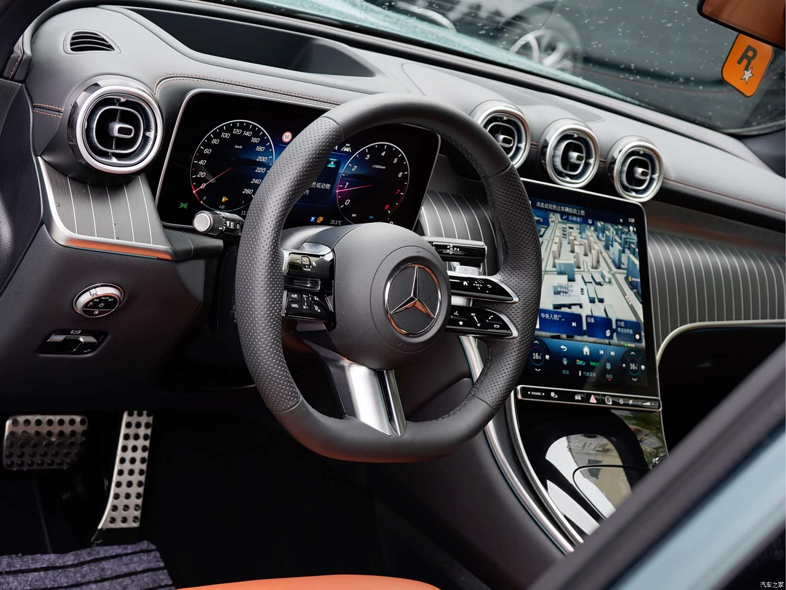 Mercedes-Benz GLC, 2024 10