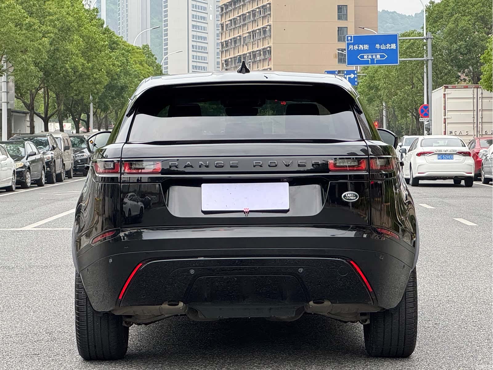 Land Rover Range Rover, 2023 все фото