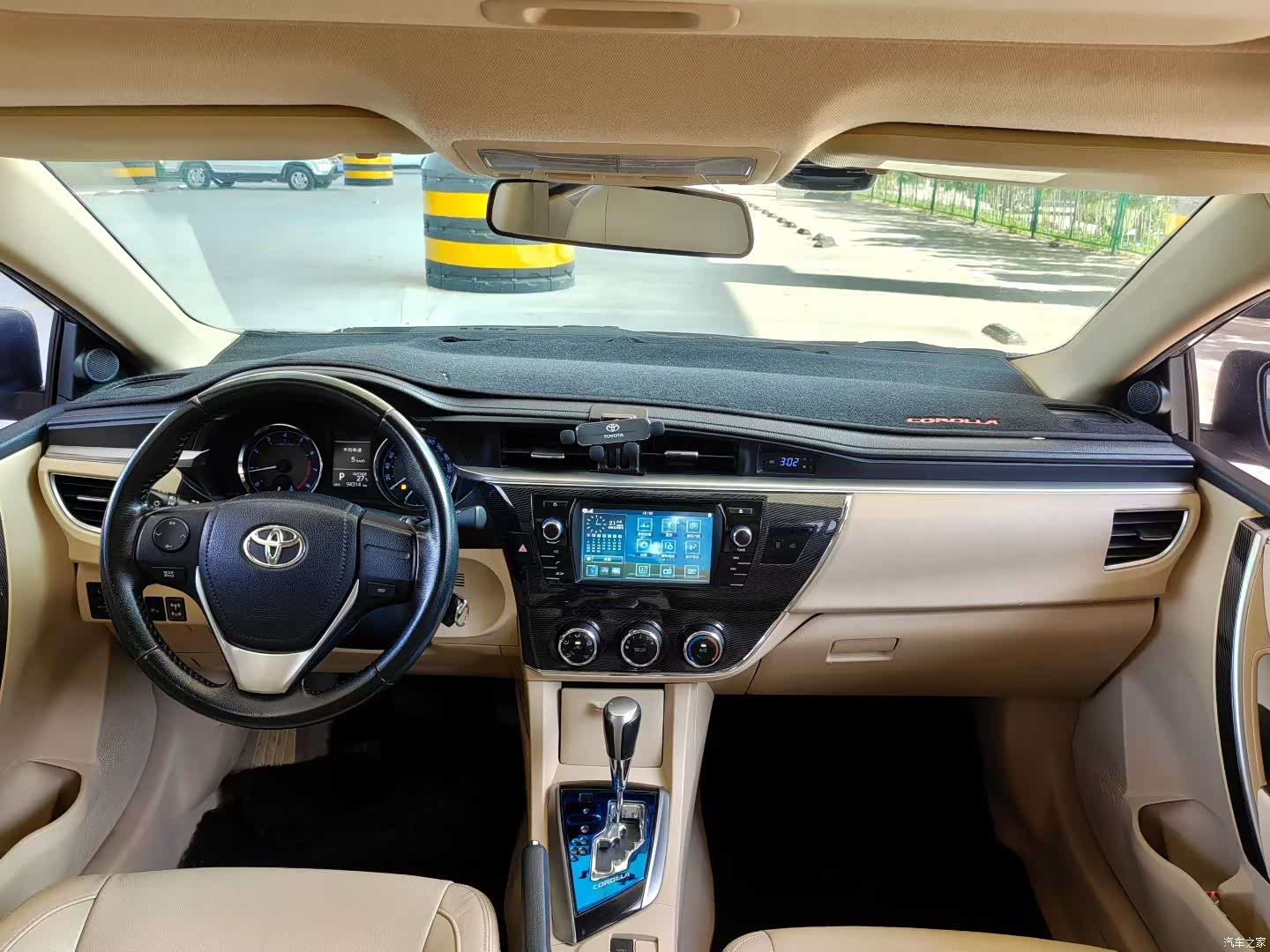 Toyota Corolla, 2015 8