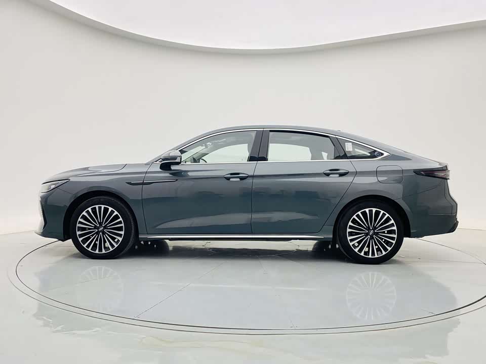 Chery Fulwin Fengyun A8L