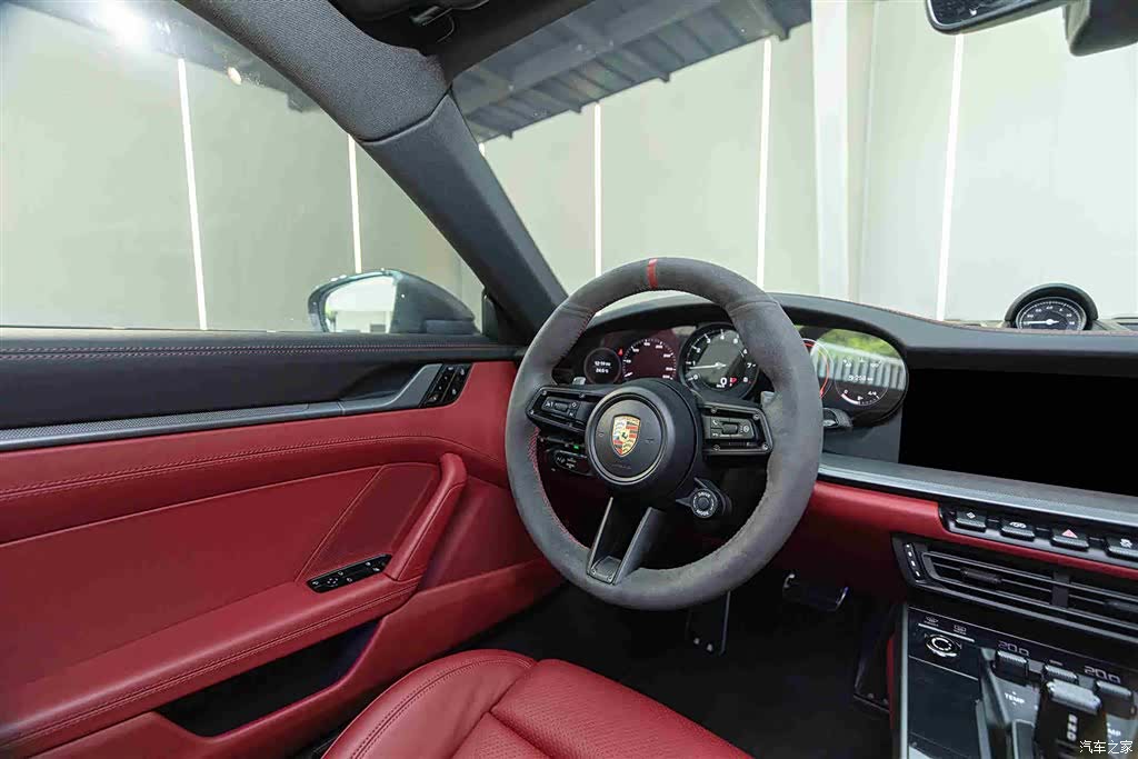 Porsche 911, 2021 3