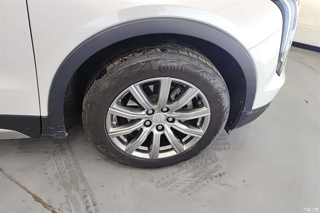 Cadillac XT4, 2022 6