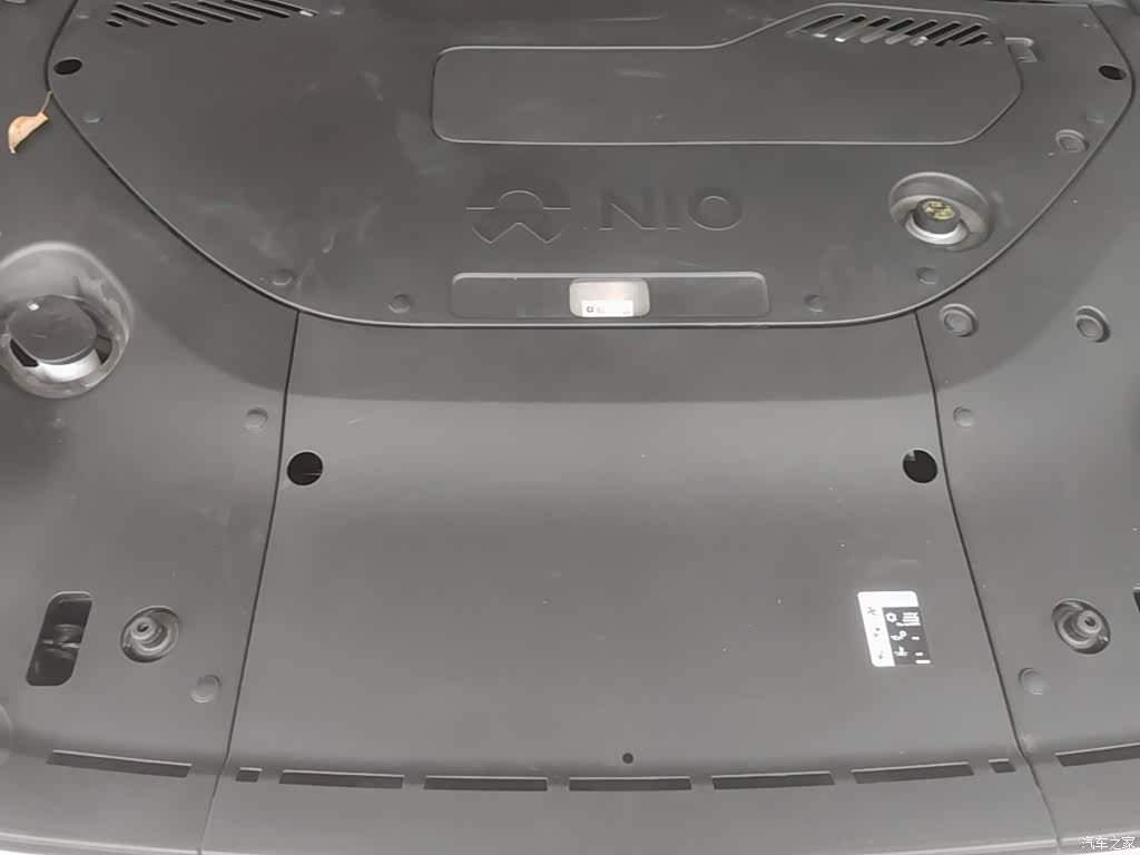 NIO ES8, 2025 20