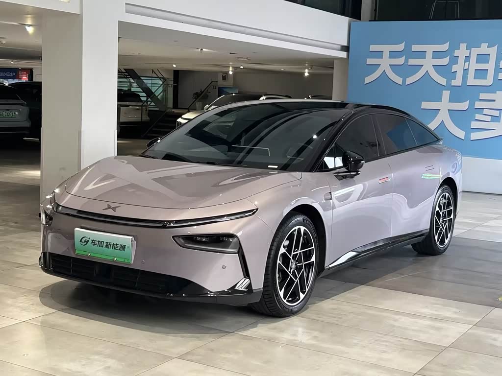 XPENG P7+