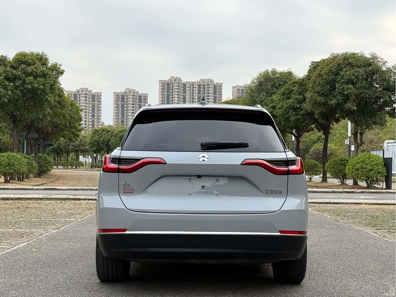 NIO ES8, 2021 15