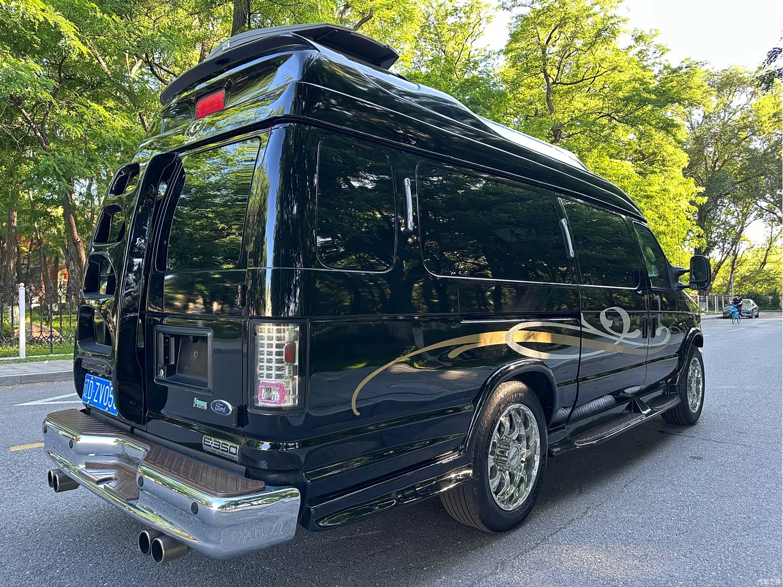 Ford E350, 2015 все фото