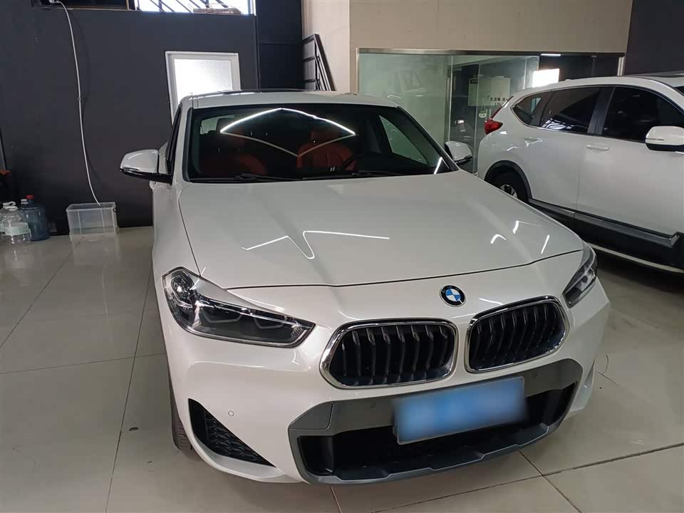 BMW X2