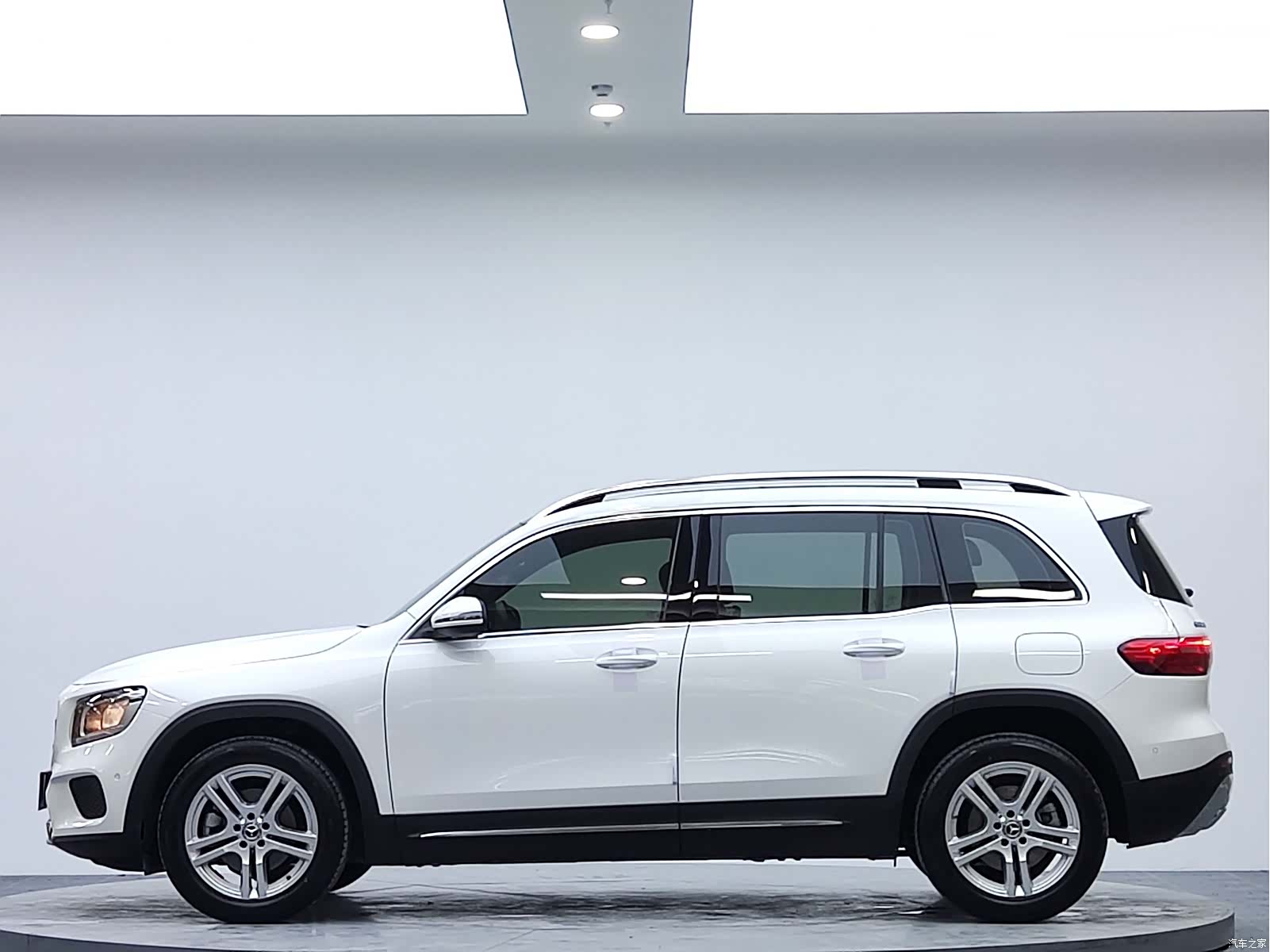 Mercedes-Benz GLB, 2020 все фото