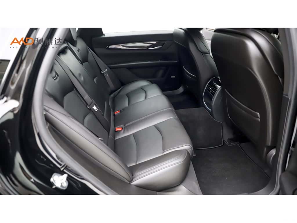 Cadillac CT6, 2023 8