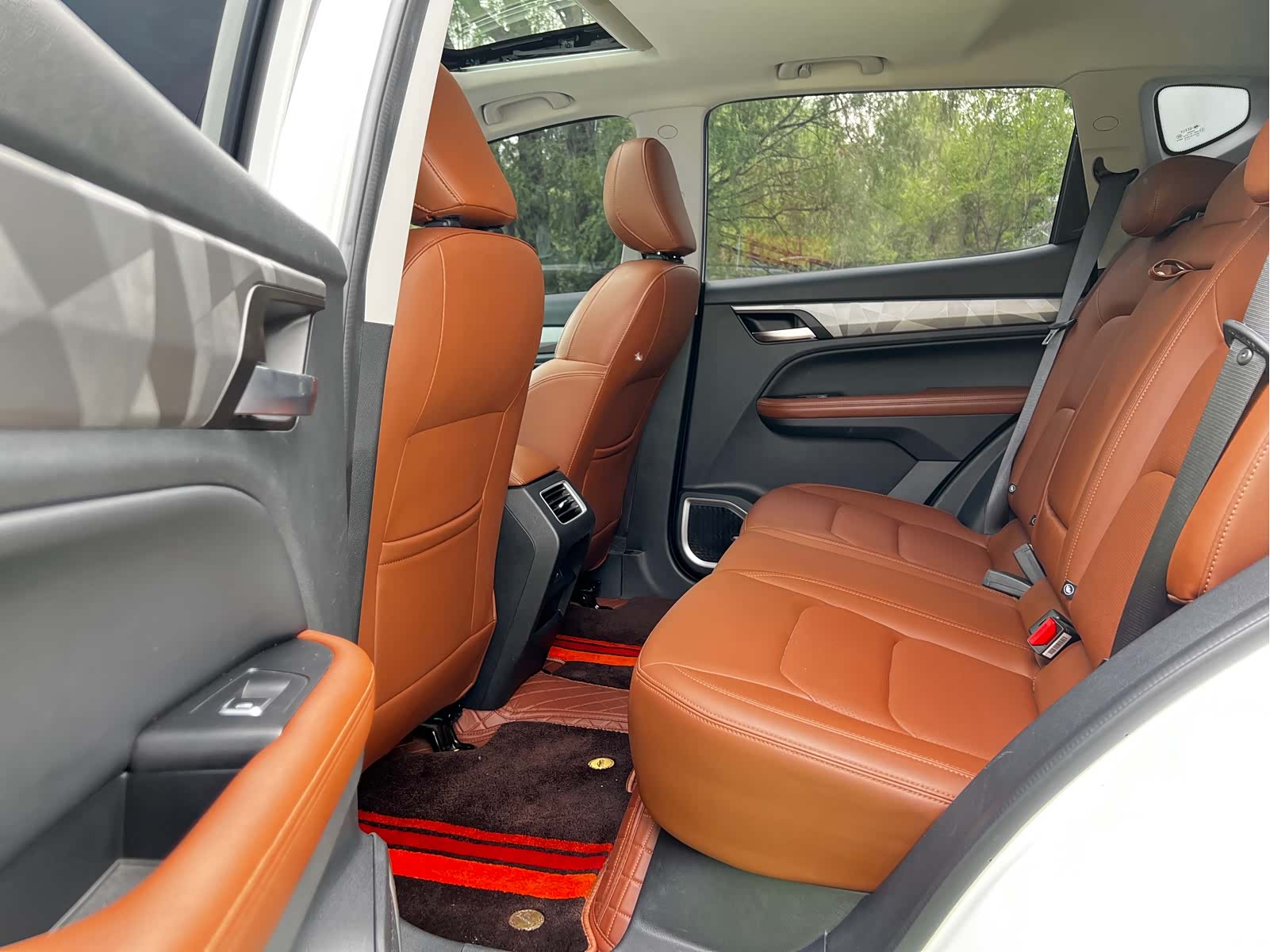Geely X6, 2022 14