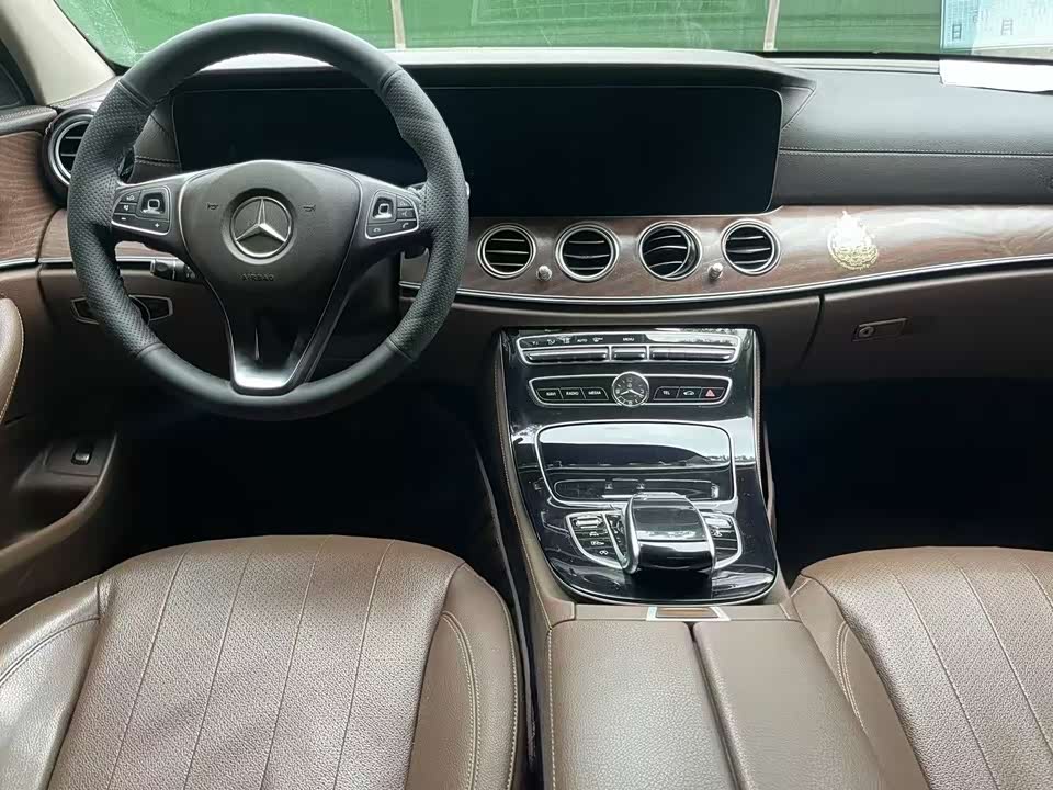 Mercedes-Benz E-class Mercedes-Benz E-class