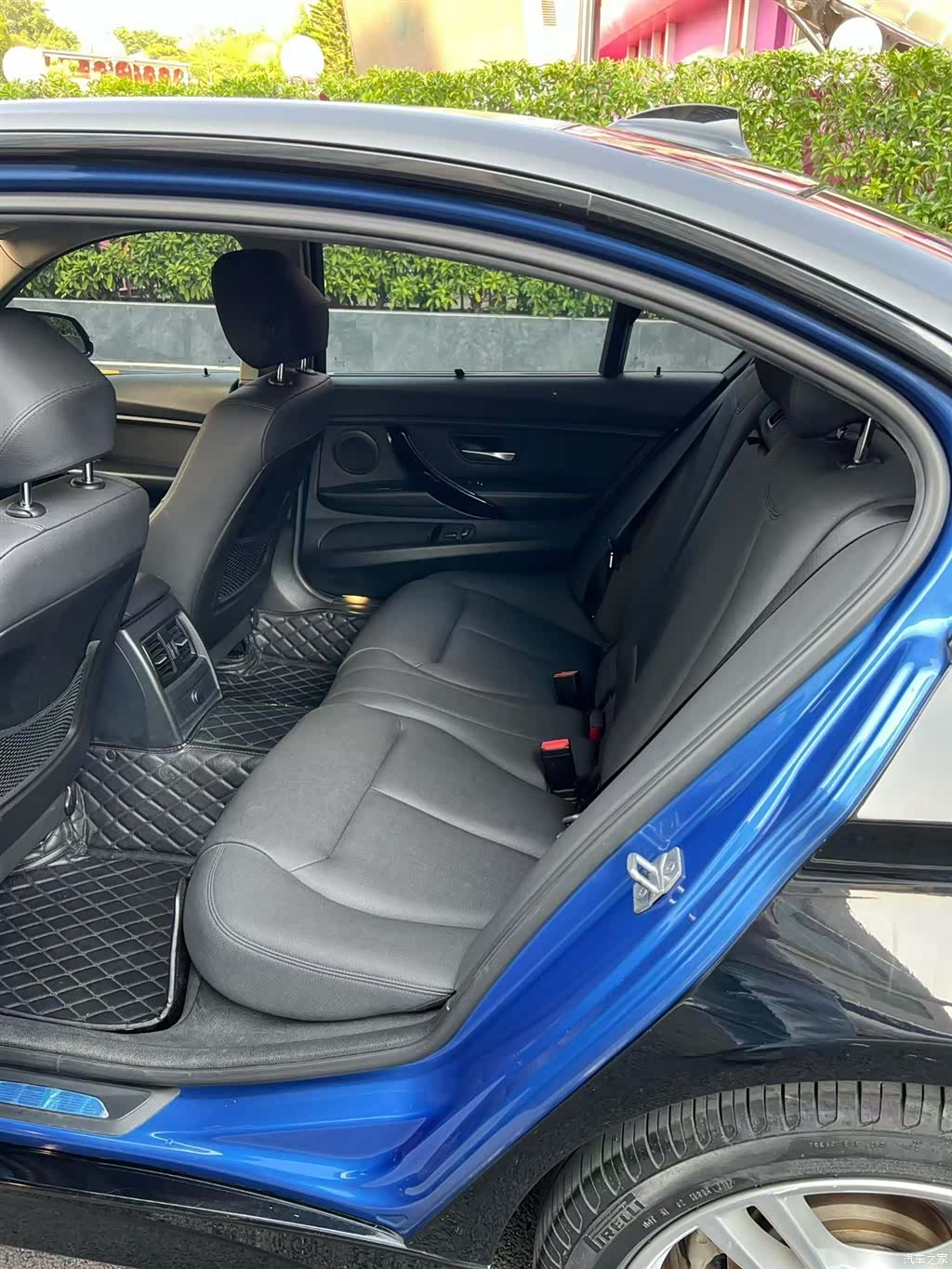 BMW 3 Series, 2018 14