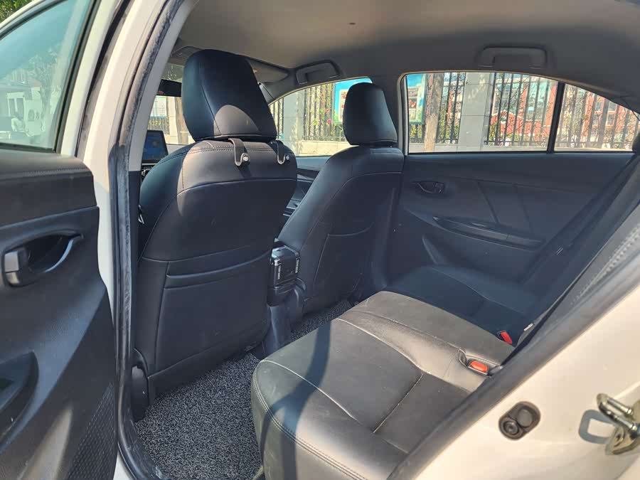 Toyota Vios 2014, фото 10