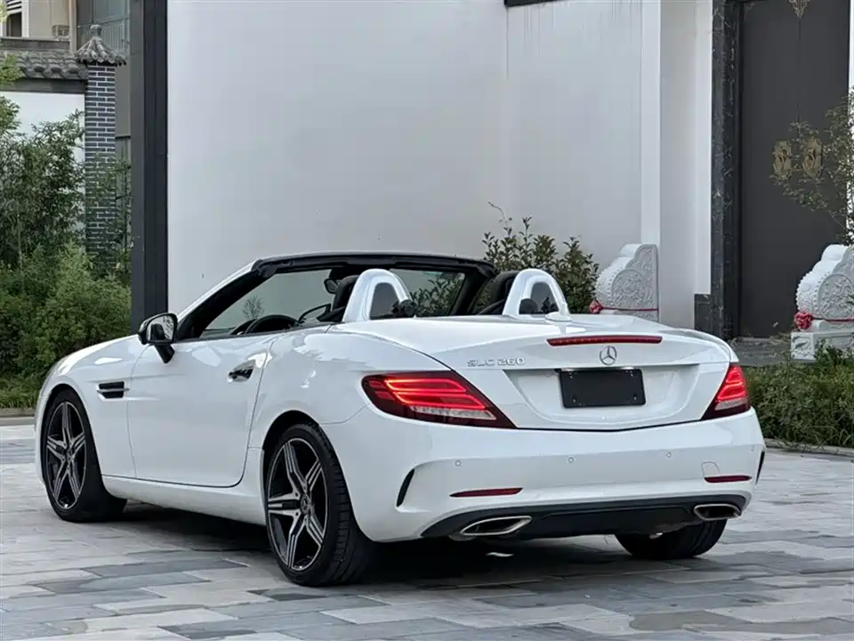 Mercedes-Benz SLC