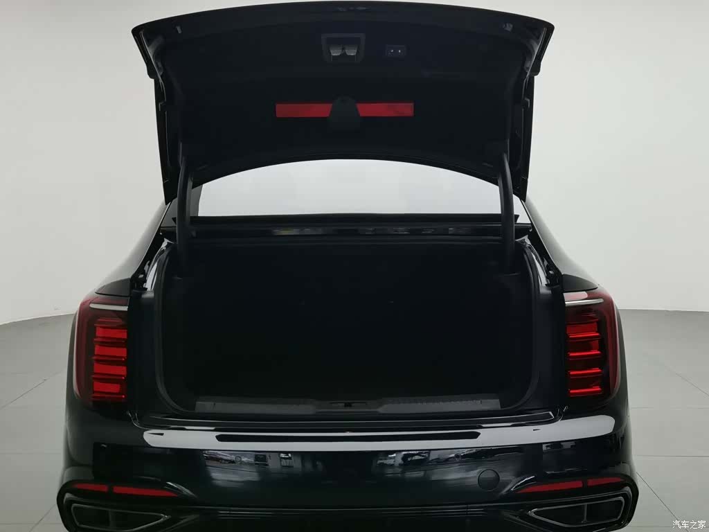 Hongqi H9, 2025 16