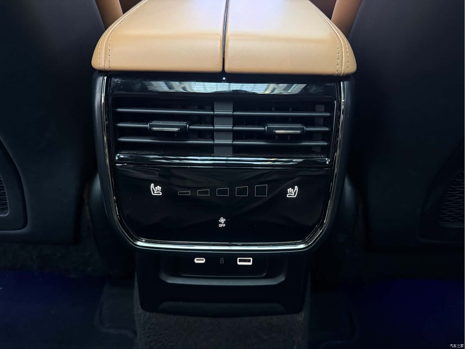 Lynk & Co 02, 2022 13
