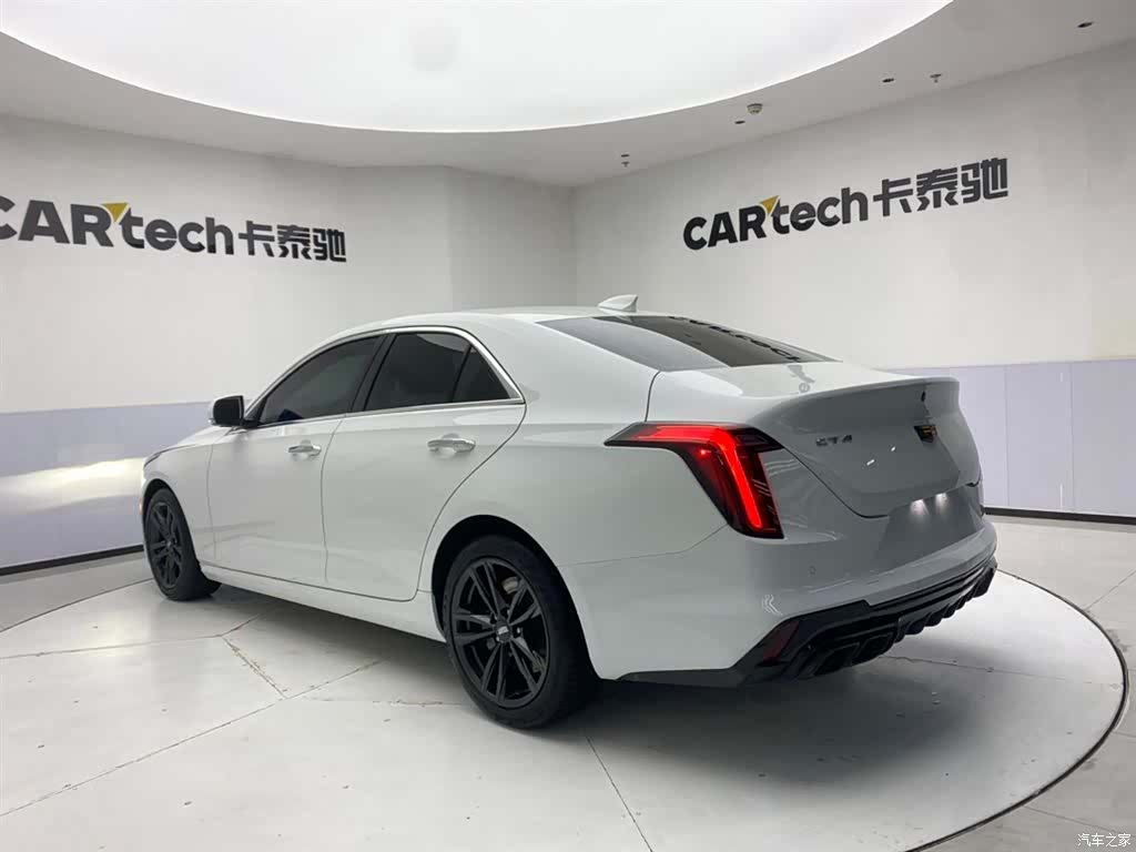 Cadillac CT4, 2023 7