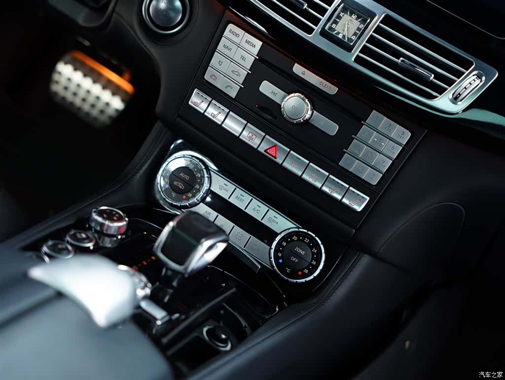 Mercedes-Benz CLS, 2018 44