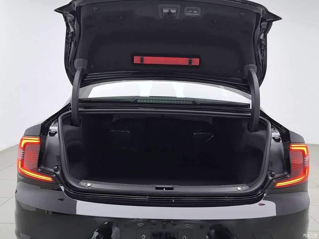Volvo S90, 2021 16