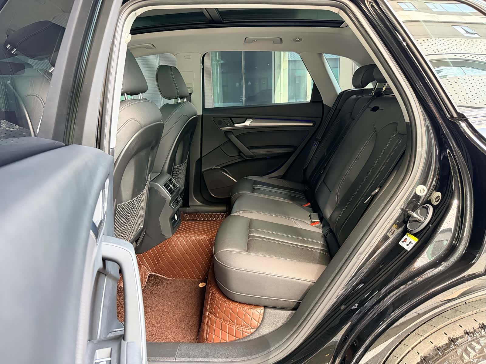 Audi Q5L, 2022 11