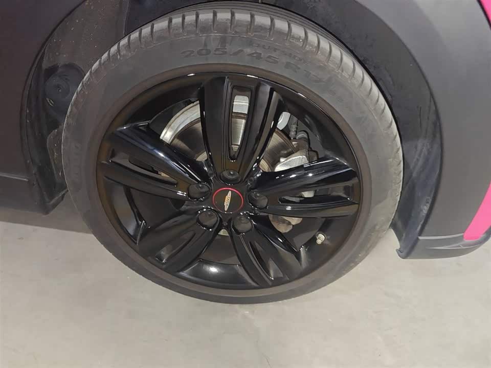 MINI MINI