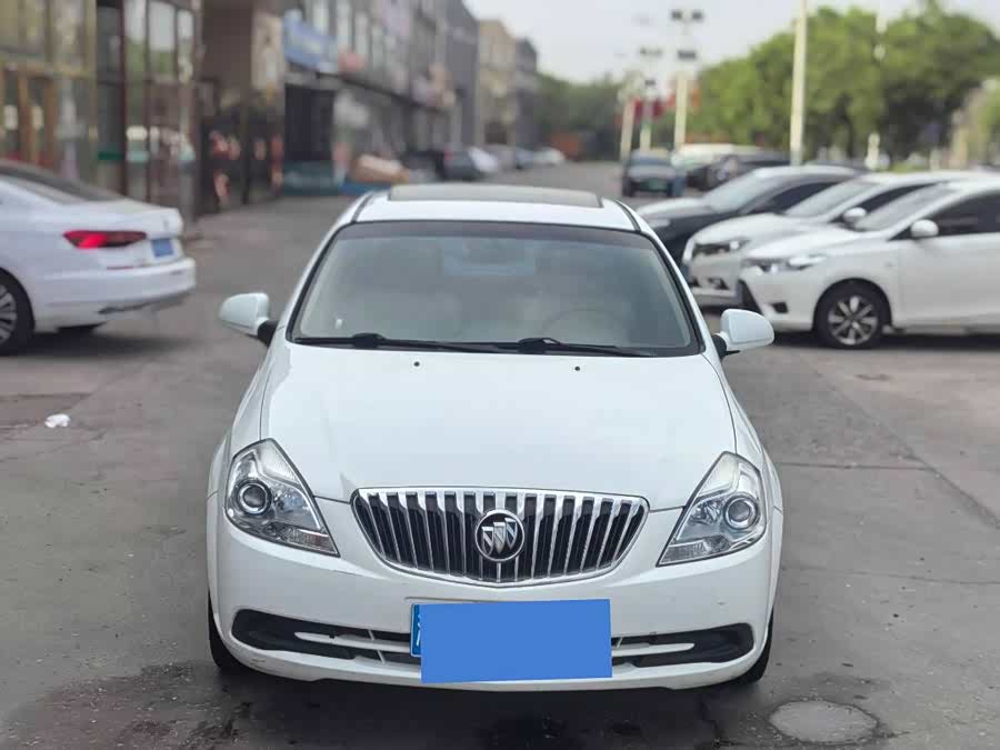 Buick LaCrosse 2015, фото 2