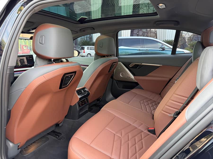 Buick Century 2023, фото 12
