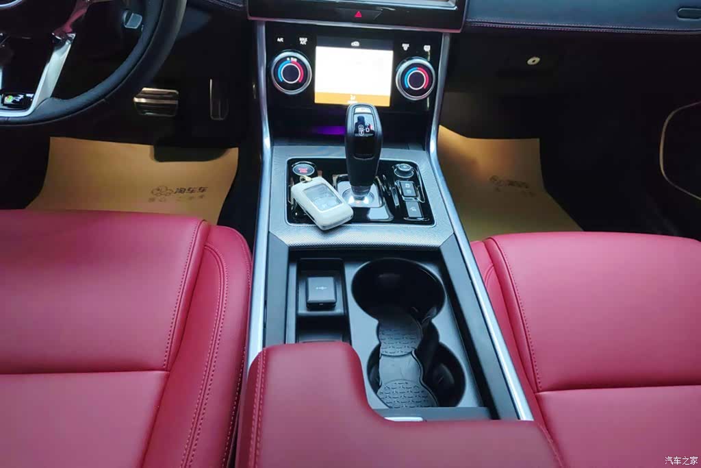Land Rover XEL, 2024 16