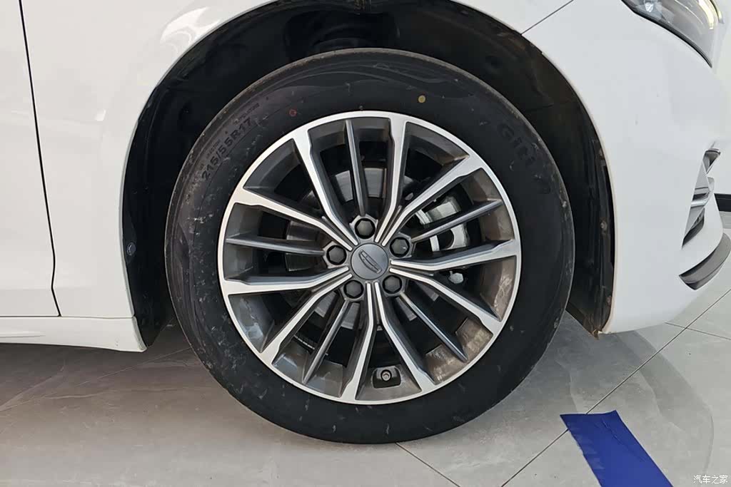Geely Preface, 2024 6
