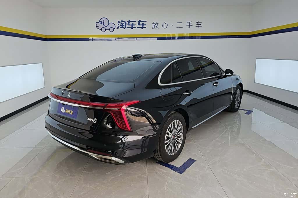 Hongqi H5, 2024 3