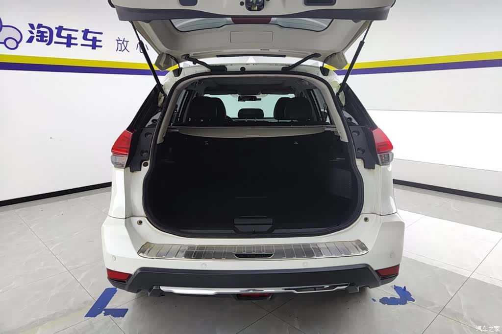 Nissan X-Trail, 2018 4