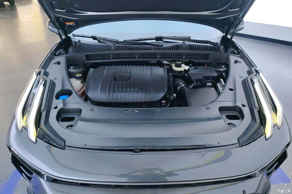Lynk & Co 02, 2023 10