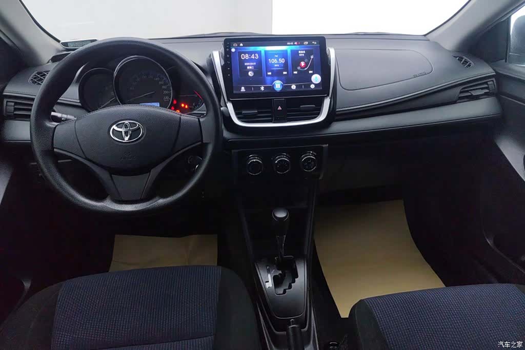Toyota YARiS L, 2017 12
