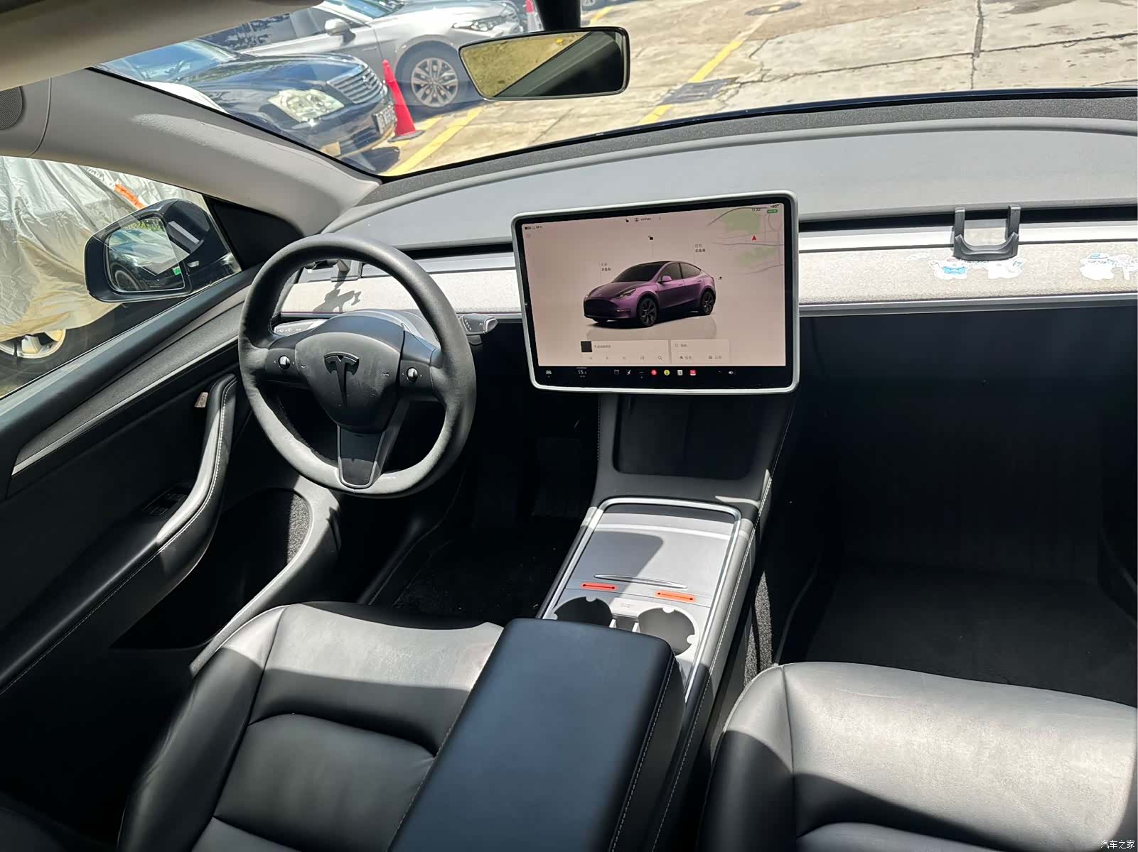 Tesla Model Y, 2024 16