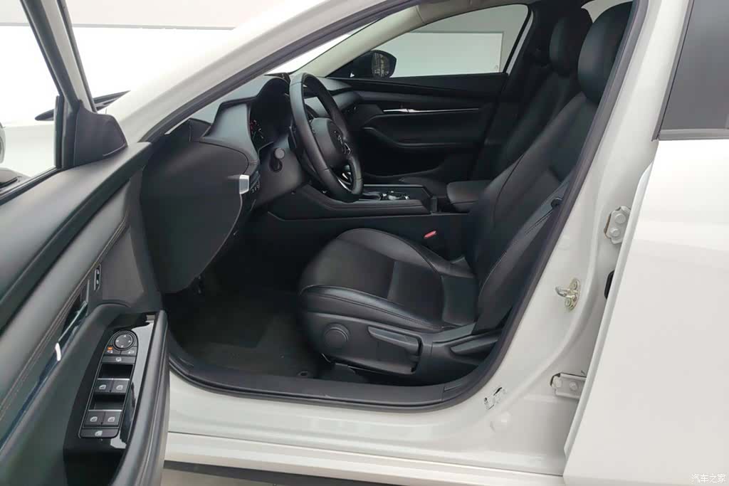 Mazda Mazda3, 2020 9