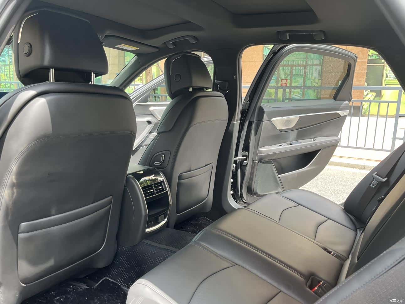 Cadillac CT6, 2023 27