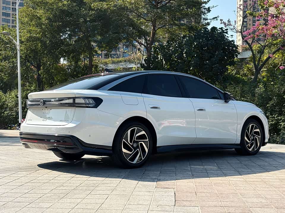 Volkswagen ID.7 VIZZION