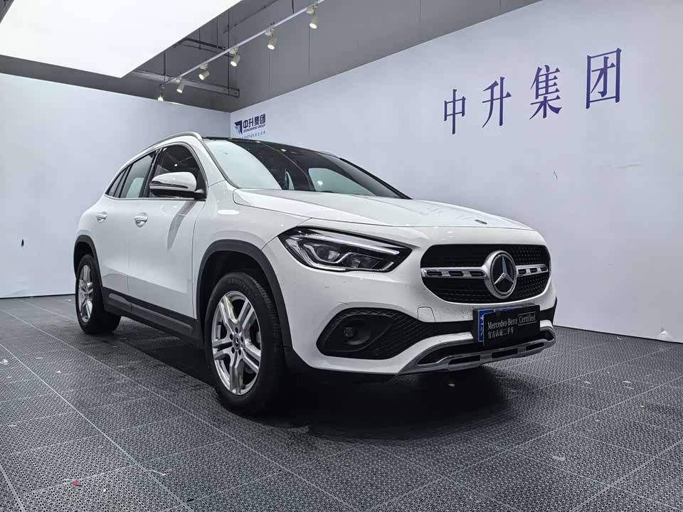 Mercedes-Benz GLA