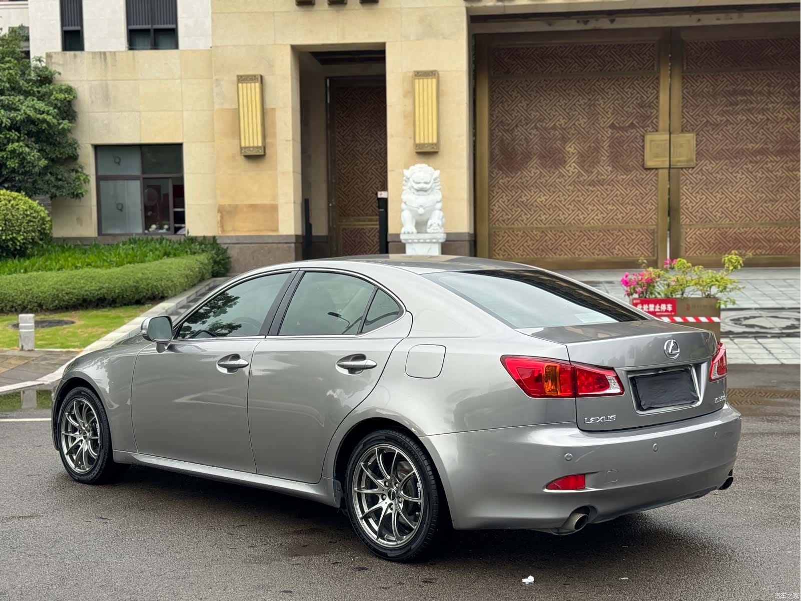 Lexus IS, 2009 17