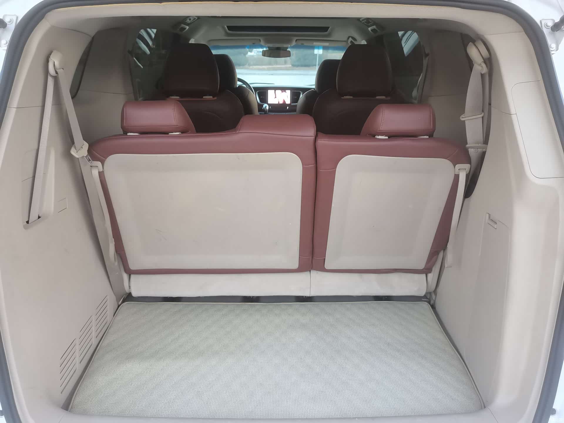 Buick GL8, 2016 9