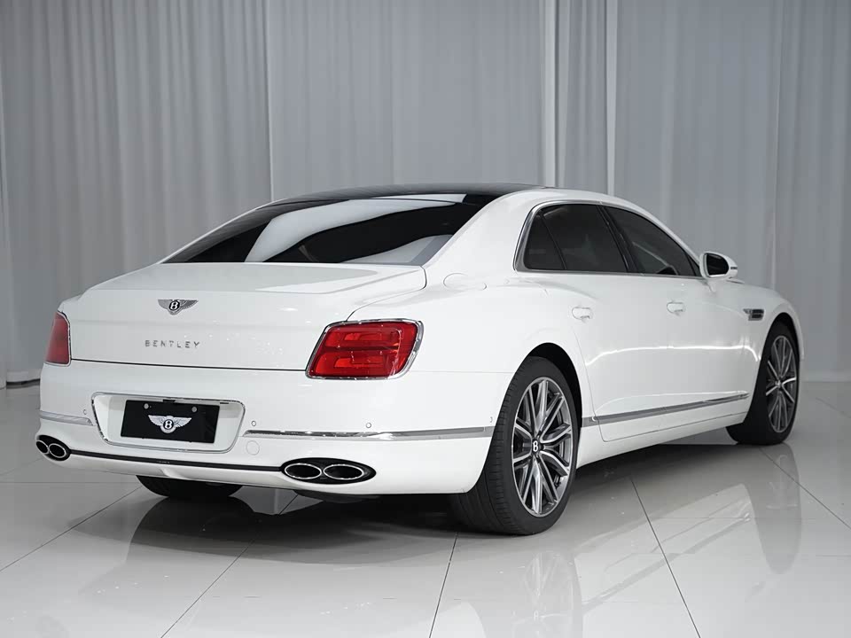 Bentley Flying