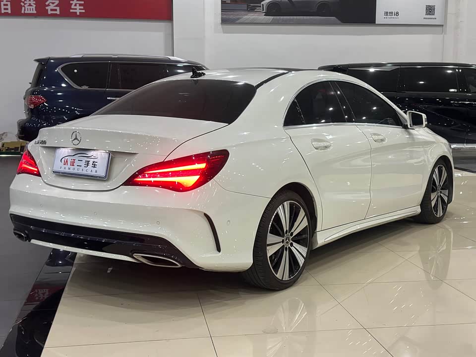 Mercedes-Benz CLA
